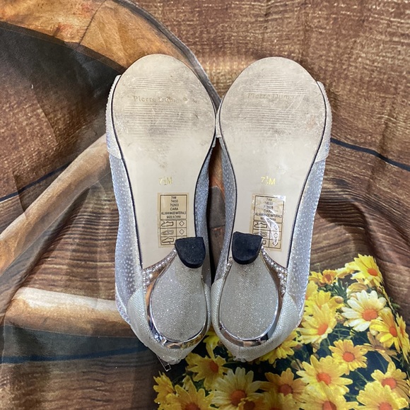 GUC Pierre Dumas Formal Heels - Picture 5 of 7